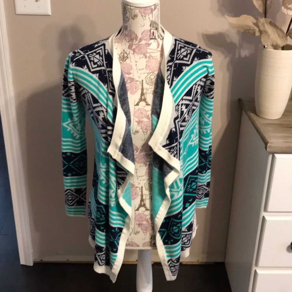 Sweater/cardigan